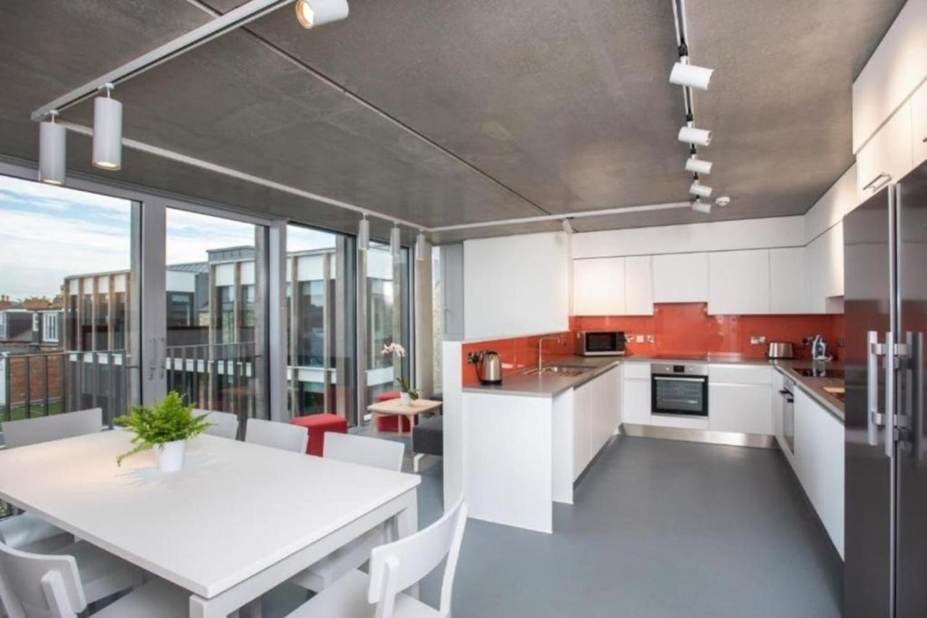 Dorothy Wadham Apartments, Oxford Buitenkant foto